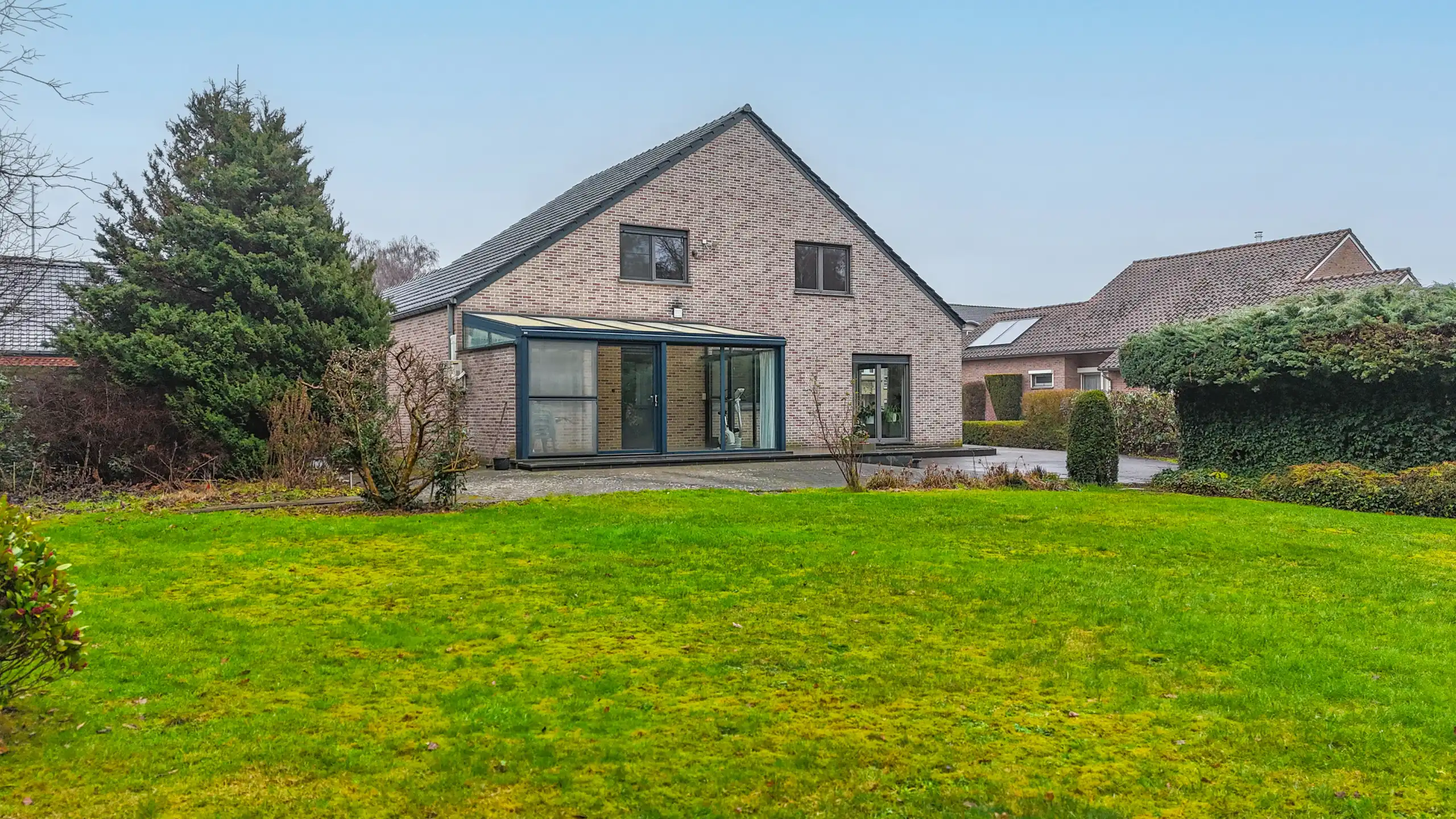 Gezinswoning met ruime garage op riant perceel te Beringen! foto 60