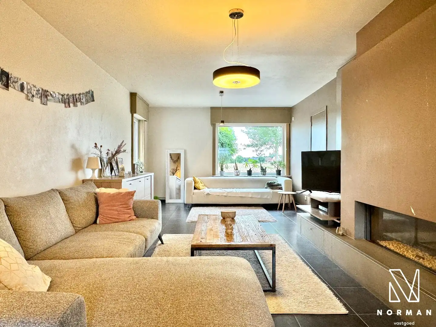 Instapklare woning met 2 slaapkamers, tuin en garage te huur in rustige woonwijk te Hulste! foto 5