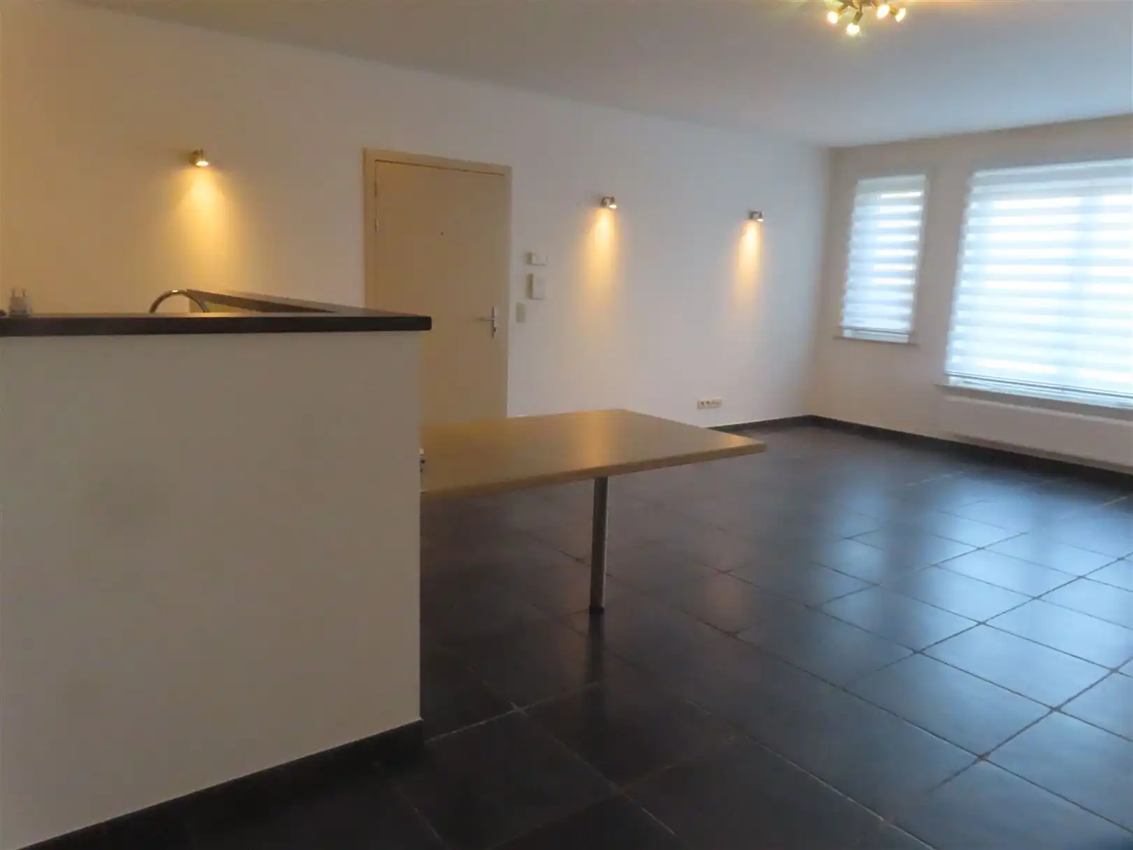 Gelijkvloersappartement met 2 slaapkamers in Heultjedorp! foto 2