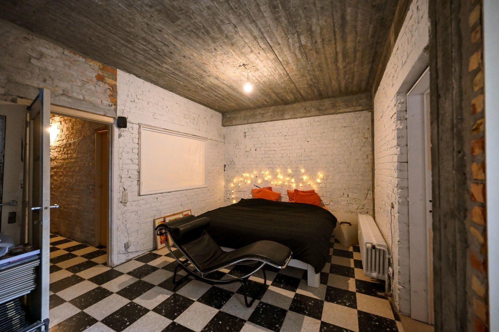 ZEER CENTRAAL GELEGEN UNIEK APPARTEMENT/HANDELSPAND TE OOSTENDE foto 3