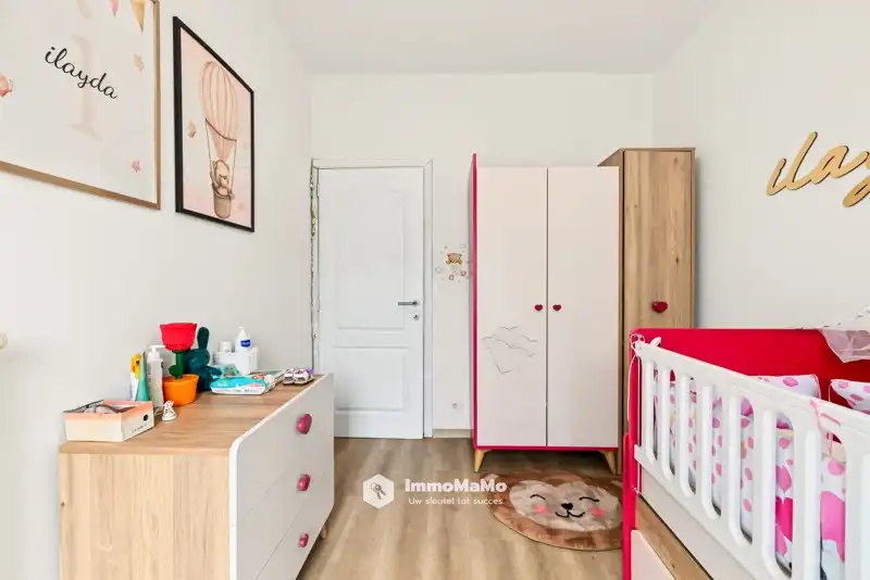WONING MET 4 SLAAPKAMERS TE KOOP IN ZELZATE foto 17