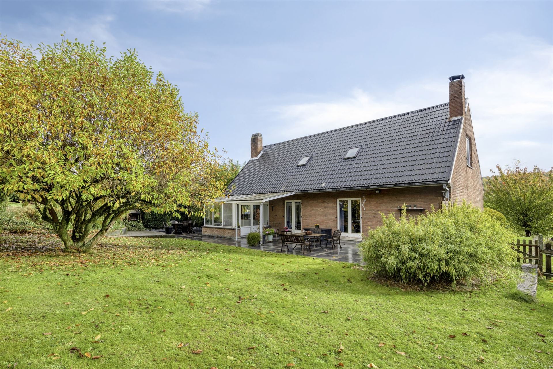 Klassieke villa in rustige omgeving foto 2