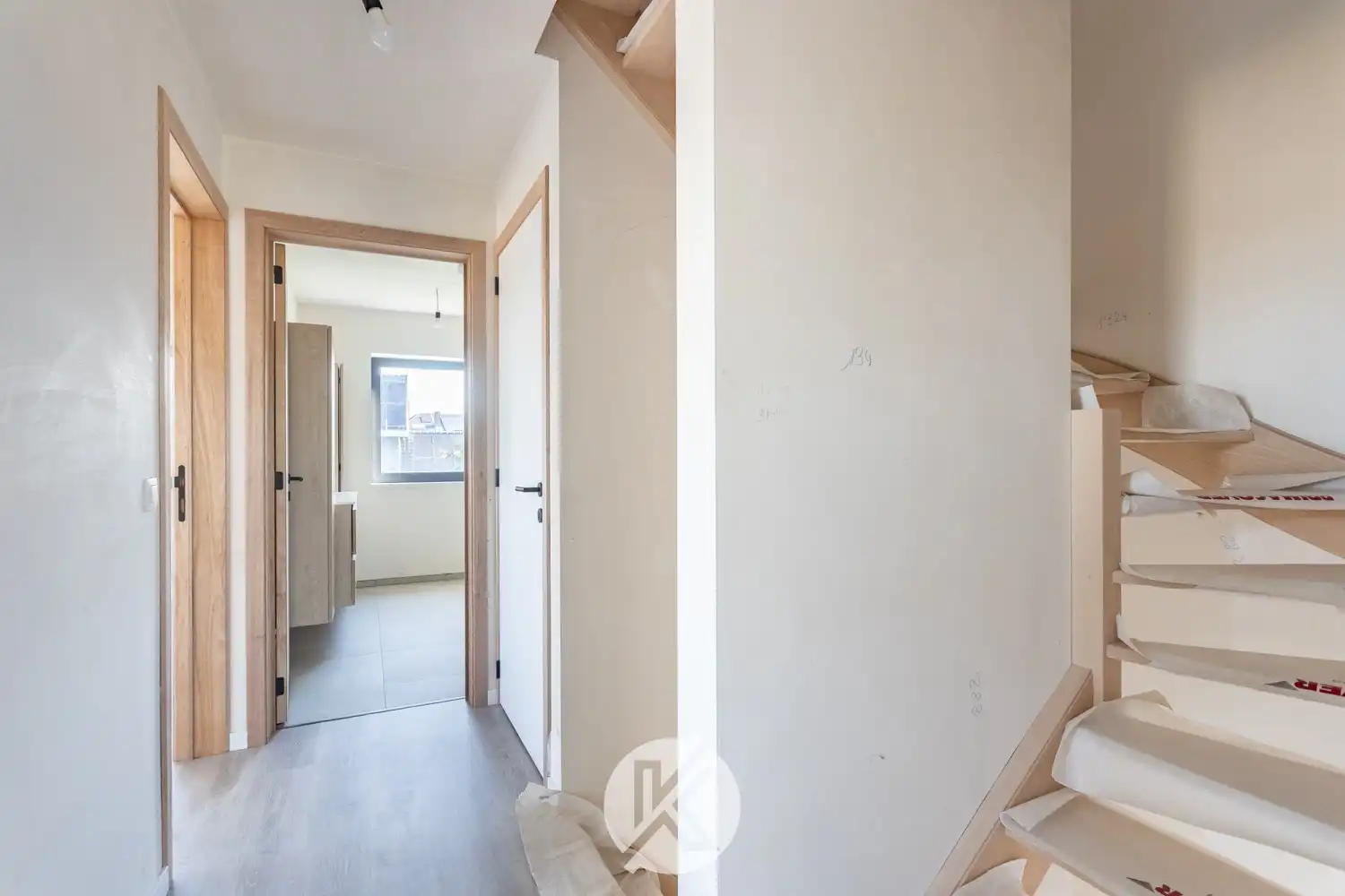 Nieuwbouwwoning op gunstige ligging foto 17