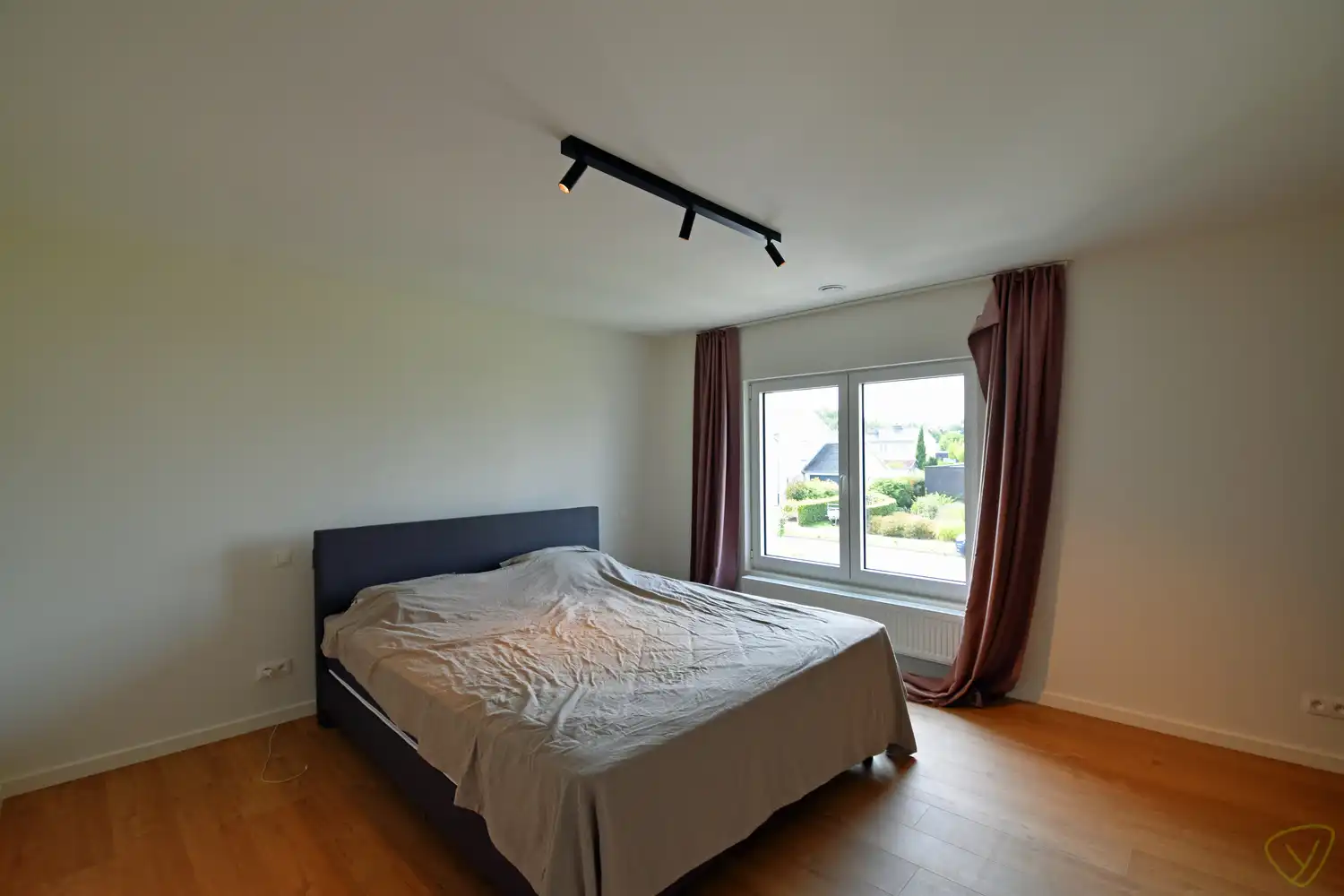 Prachtig gerenoveerde woning gelegen in de Witte Wijk met een luxeueze afwerking. foto 21