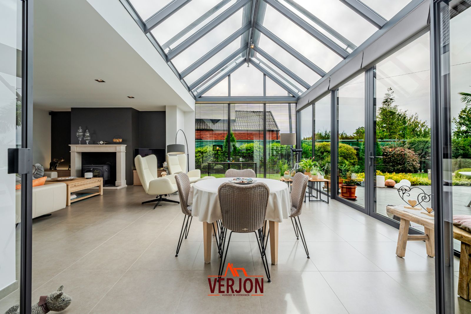 Kijkdag 11/10/2025 tussen 11 en 12 uur! Exclusieve woning met hangaar en luxueuze leefruimtes foto 19
