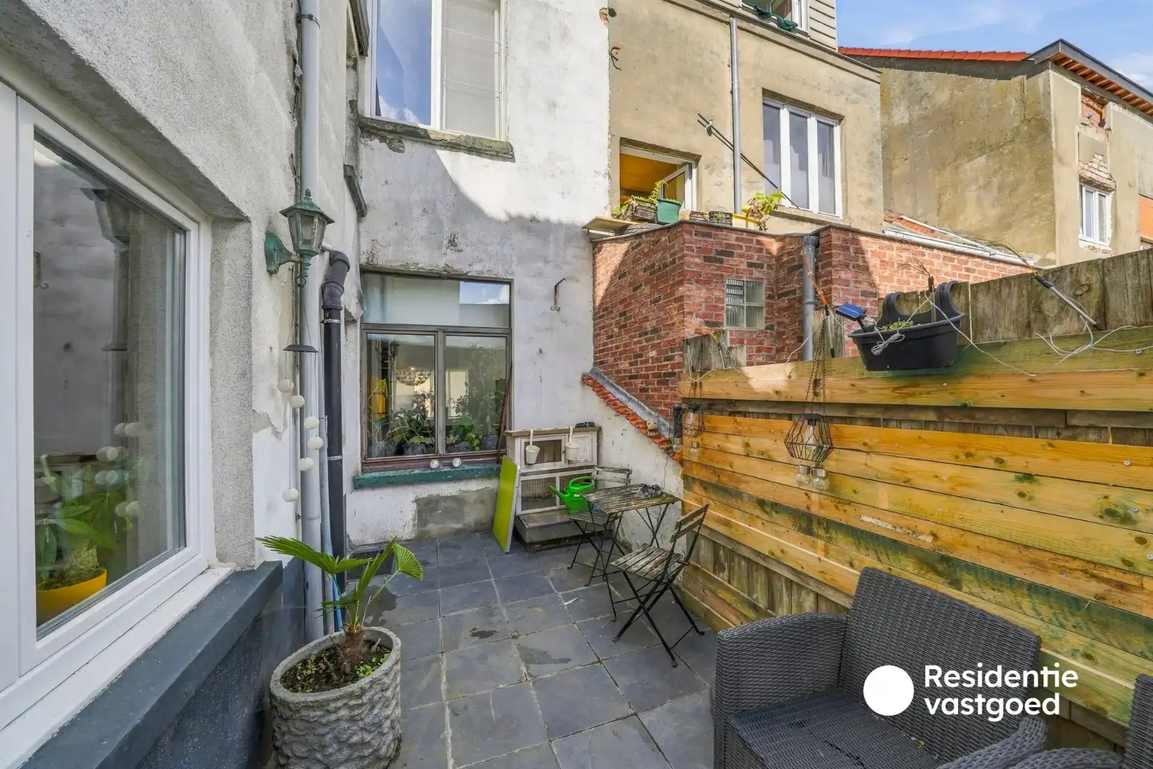 Verrassend ruime stadswoning te Oostende foto 7