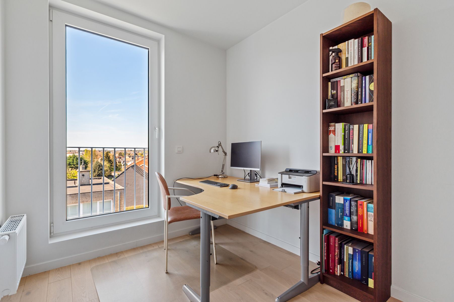 Stijlvolle duplex met 2 kamers, zonnig terras & parking! foto 24