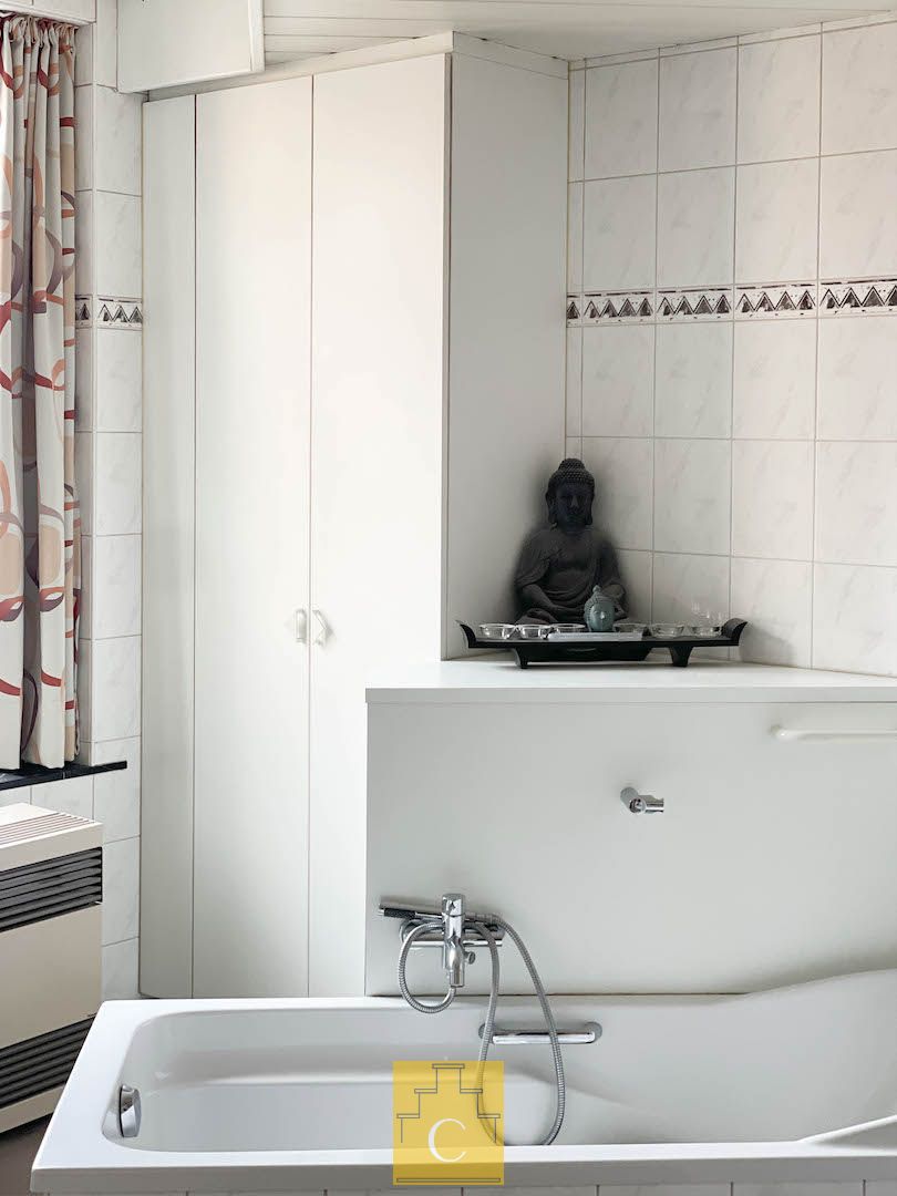 Ruim handelspand met duplexwoonst in het centrum van Loppem foto 14