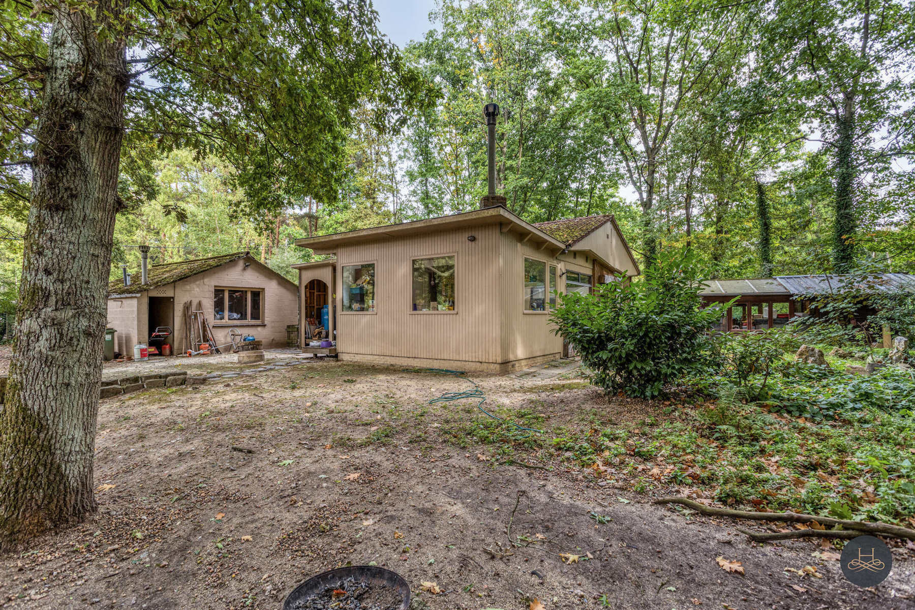 Gezellige bungalow op perceel van 23a90ca in groene omgeving foto 17