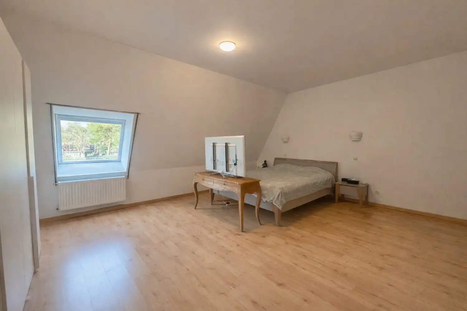 UITZONDERLIJK RUIM DUPLEX APPARTEMENT (H.O.B) foto 11