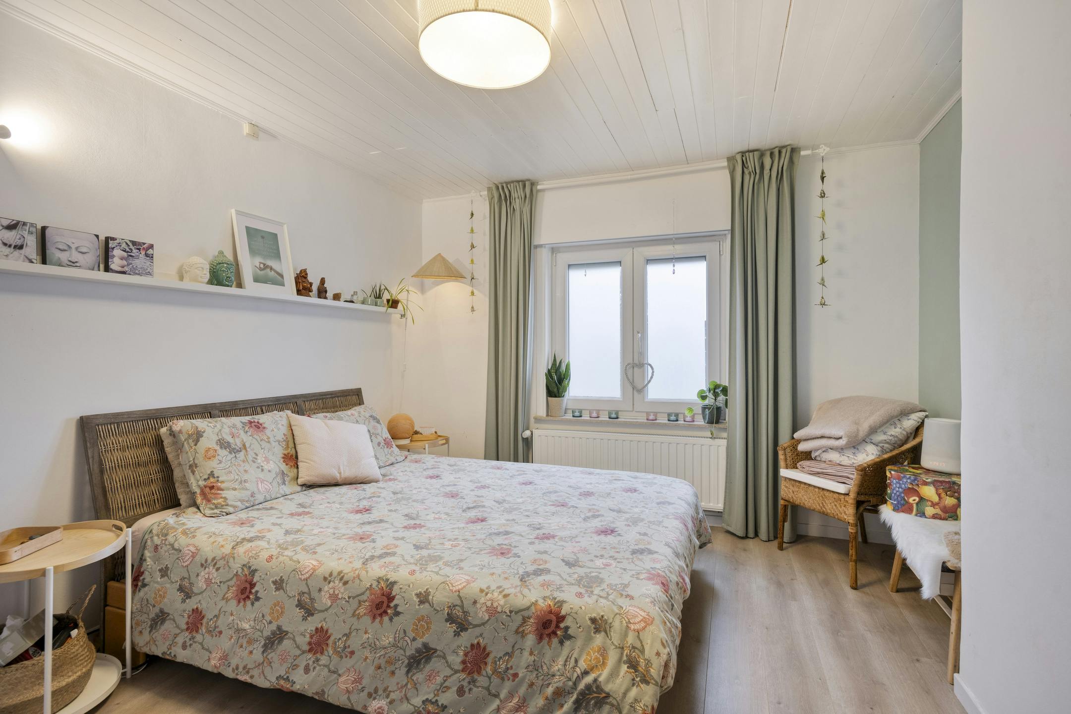 Charmante woning met potentieel te koop in Steenokkerzeel foto 8