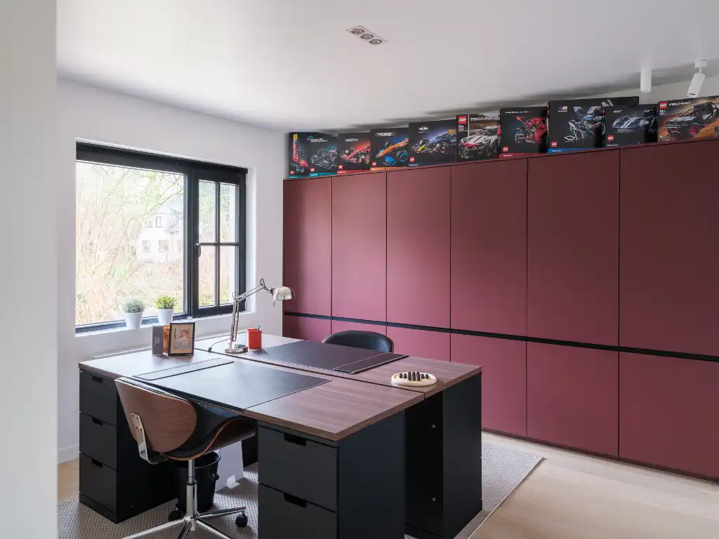 Sint-Martens-Latem – Bijzonder ruime en energiezuinige villa met woon-/werkmogelijkheid vlakbij het dorpscentrum. foto 18