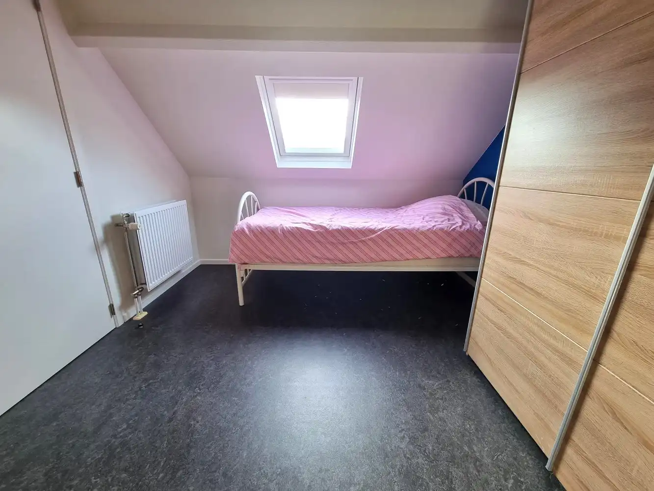 Rustig gelegen, instapklare woning, 3 slks, gelegen tussen Putte en Heist-op-den-Berg. foto 13