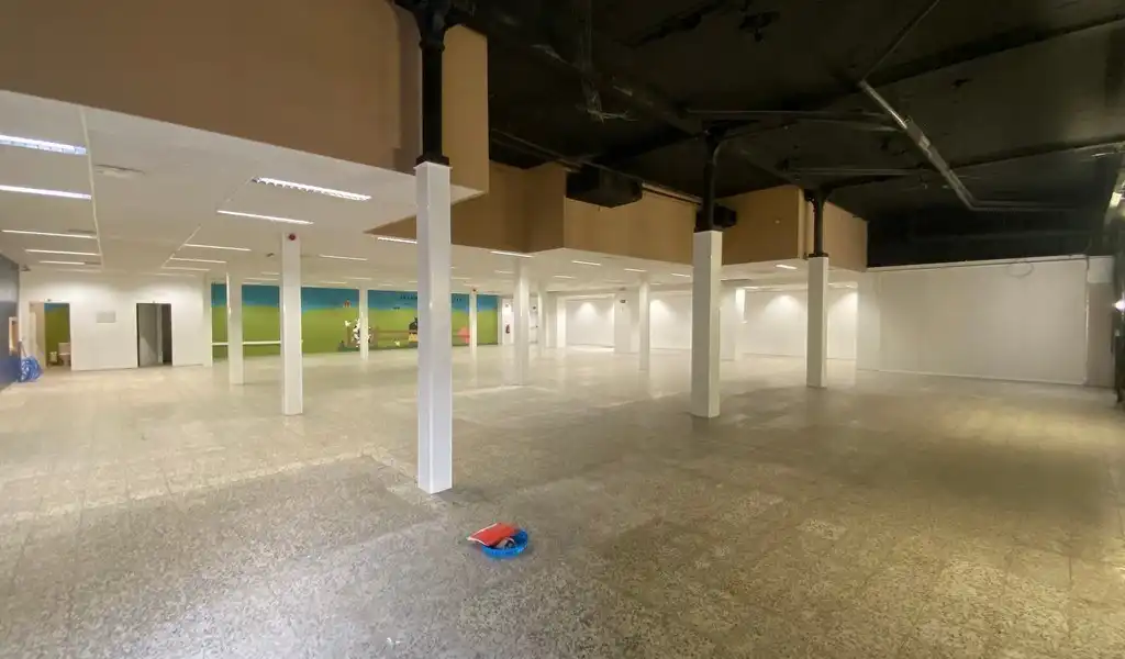 Handelspand te huur op zichtlocatie vlakbij station Oudenaarde foto 14