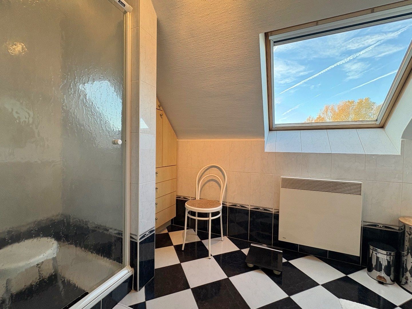 Appartement te koop op de 3de verdieping in Harelbeke foto 12