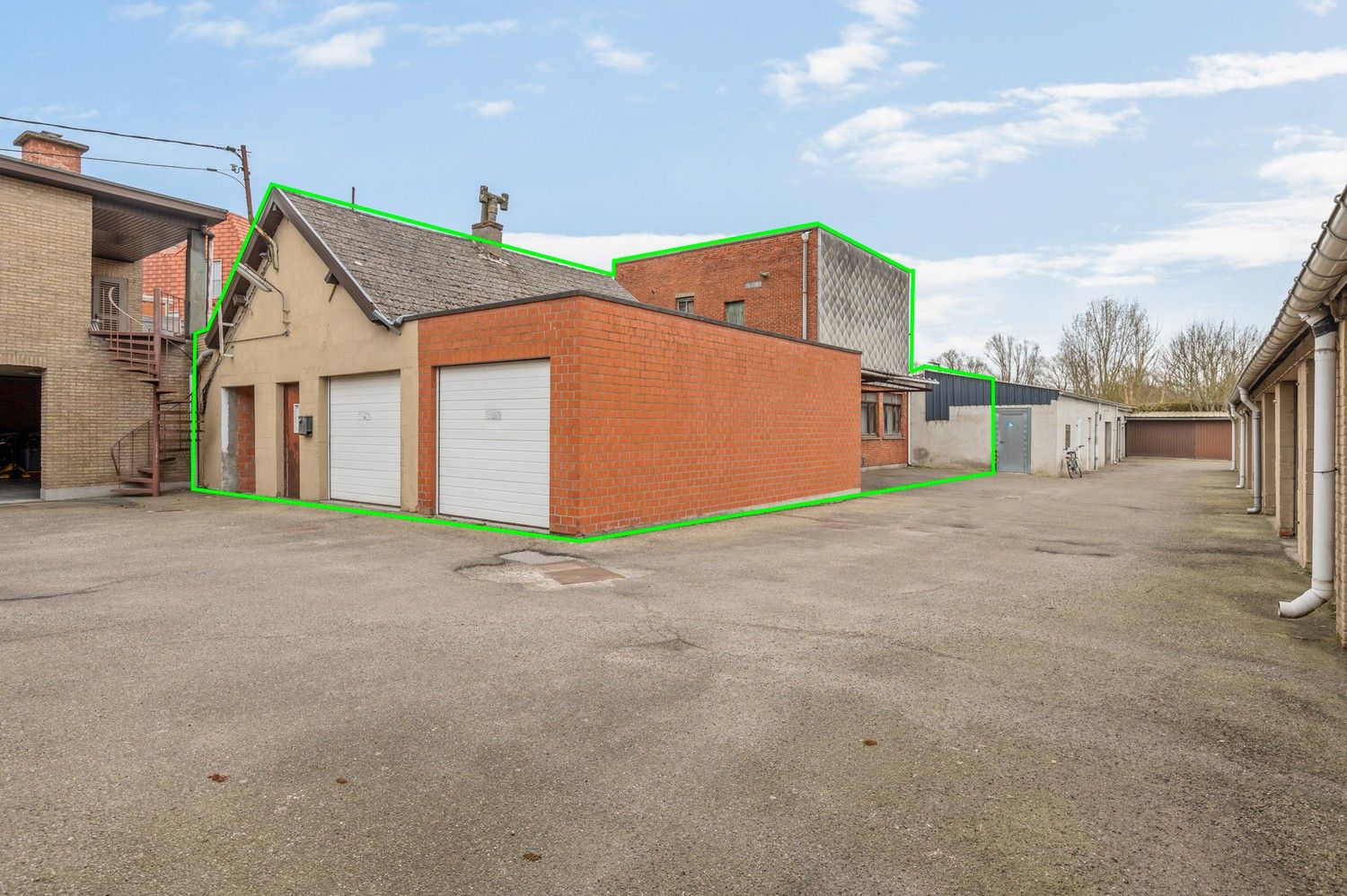 Ruim magazijn (+/- 441 m²) in Lier! foto 2