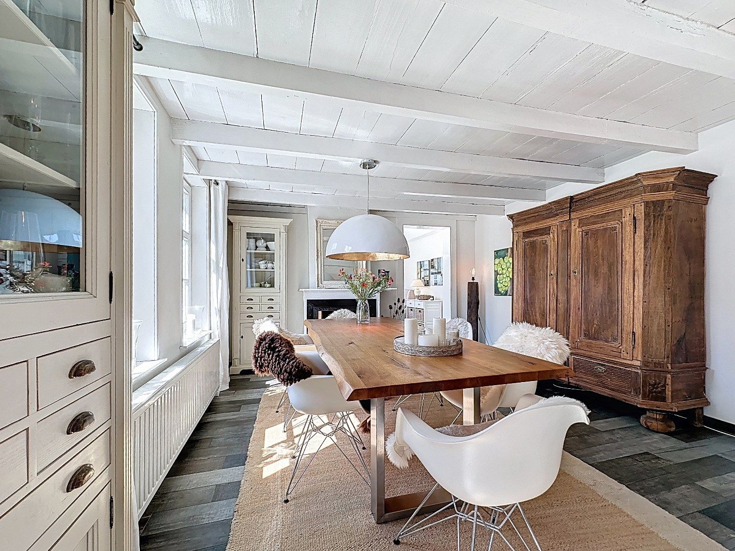 Sfeervolle vrijstaande woning in Groede foto 13