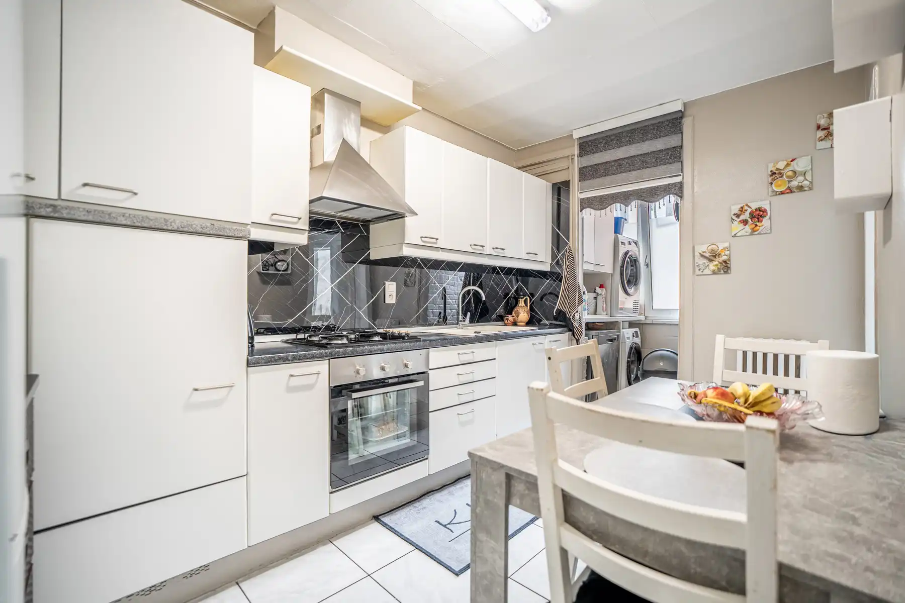 Gezellig 2-slaapkamerappartement op toplocatie foto 4