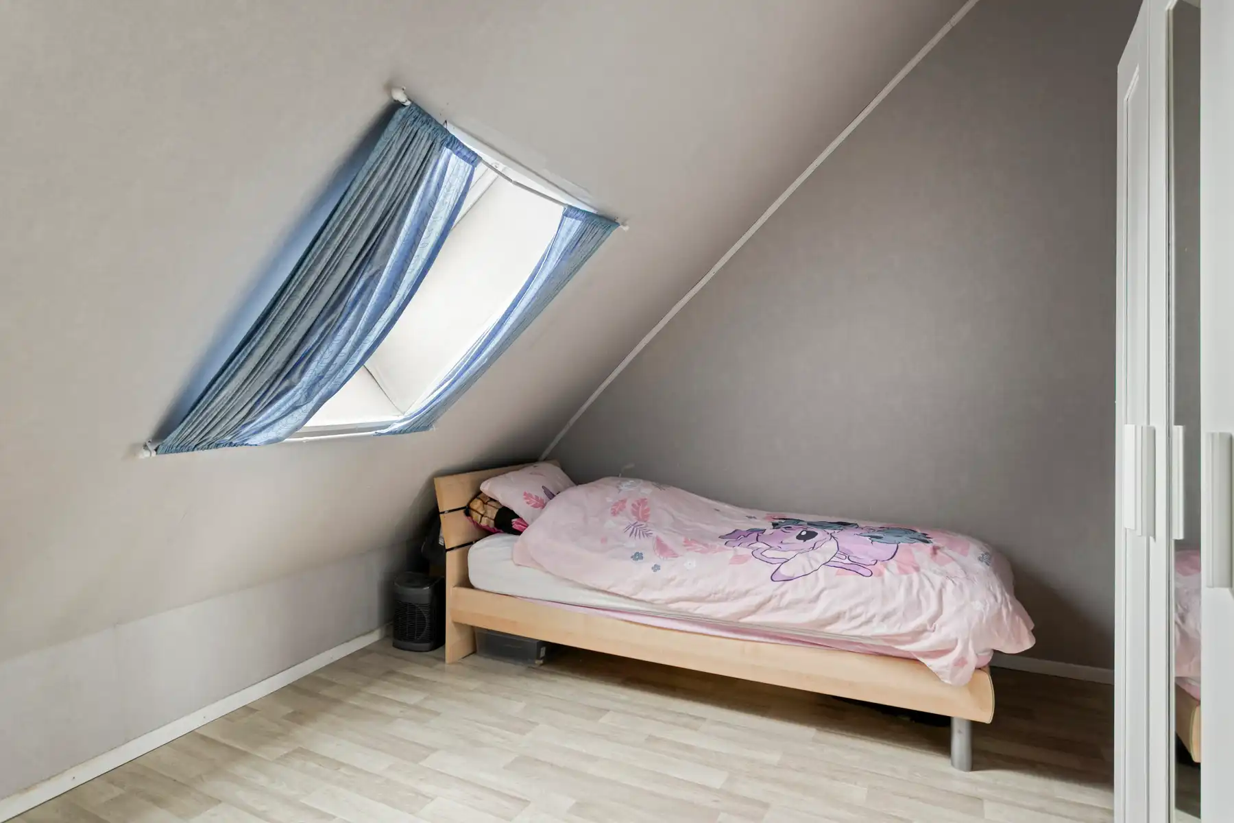 Instapklare woning met 4 slaapkamers!!! foto 14