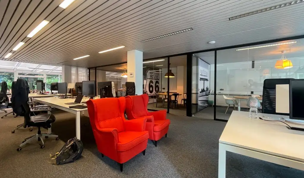 Gelijkvloers kantoor te huur nabij Singel in Antwerpen foto 8