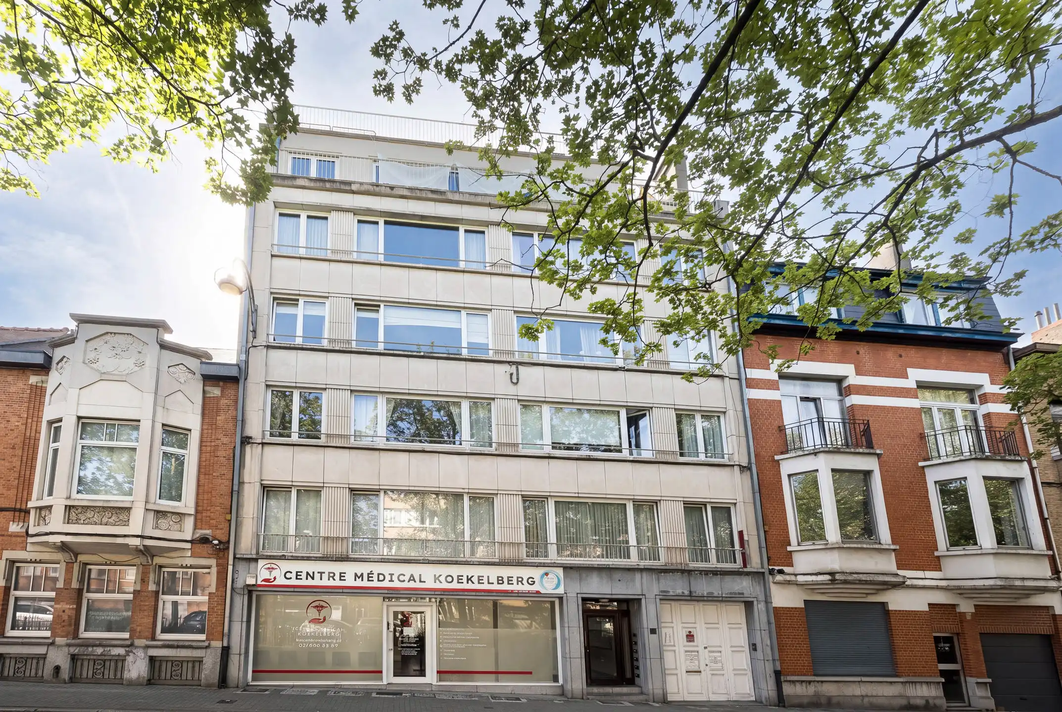 Mooi appartement met 2 slaapkamers, terras en kelder foto 20
