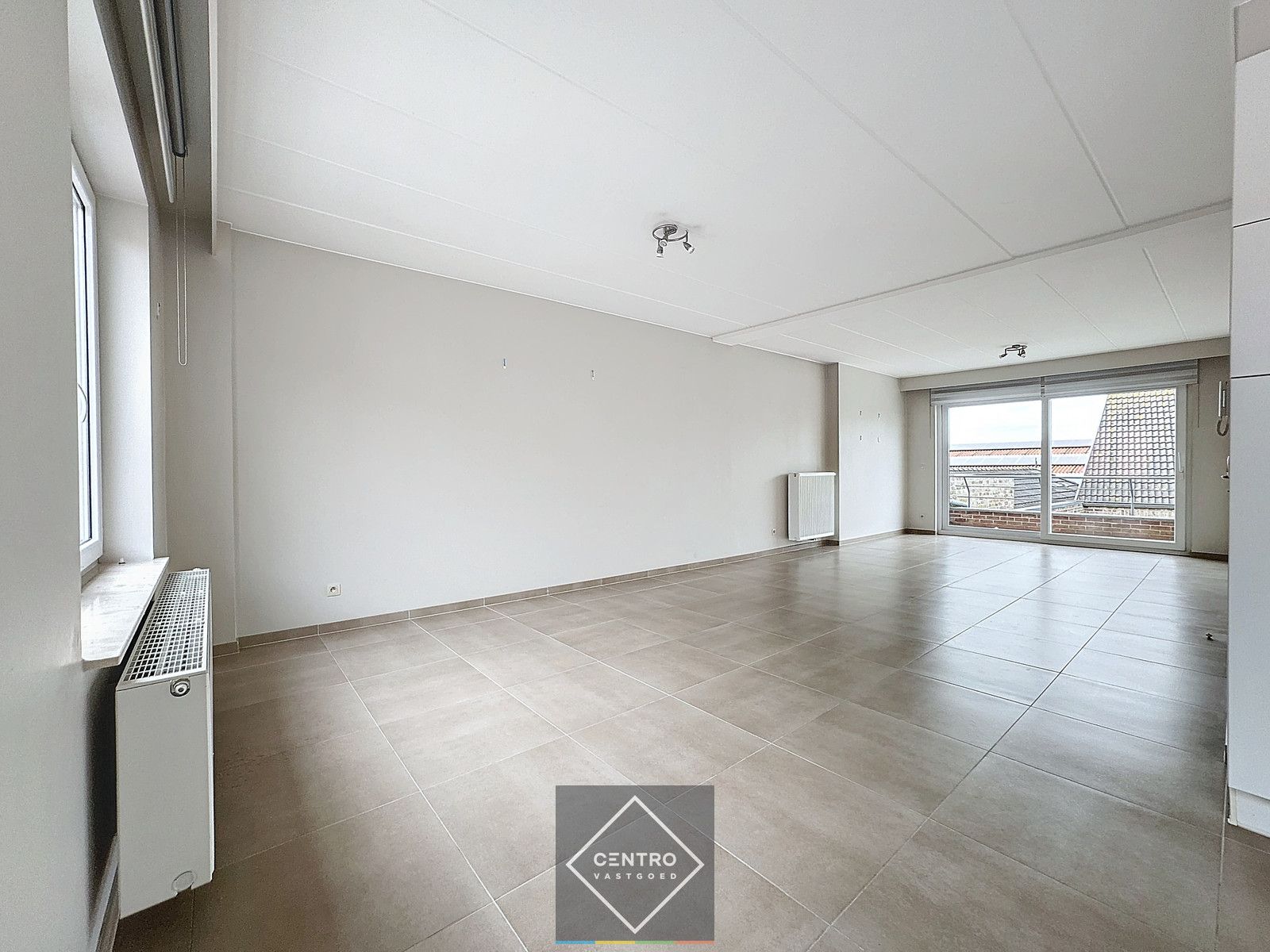 Recent appartementsgebouw met 3 appartementen en 3 dubbele garages! foto 5