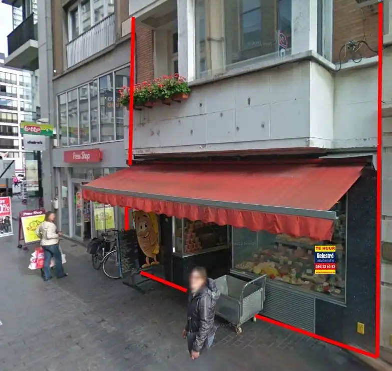 TOP GELEGEN HANDELSPAND 'MAZURE' foto {{pictureIndex}}