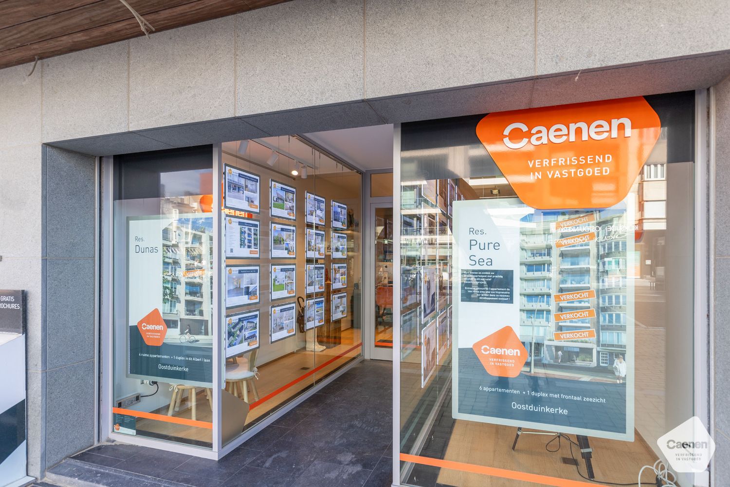 Commercieel handelspand op topligging - Astridplein Oostduinkerke foto 5
