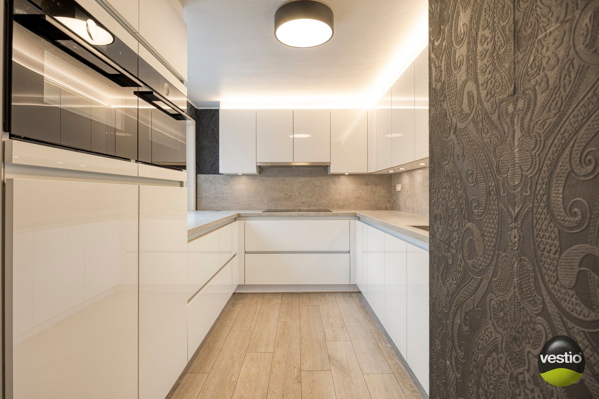 Charmante, gerenoveerde stadswoning met 4 slaapkamers en grote stadstuin. foto 9