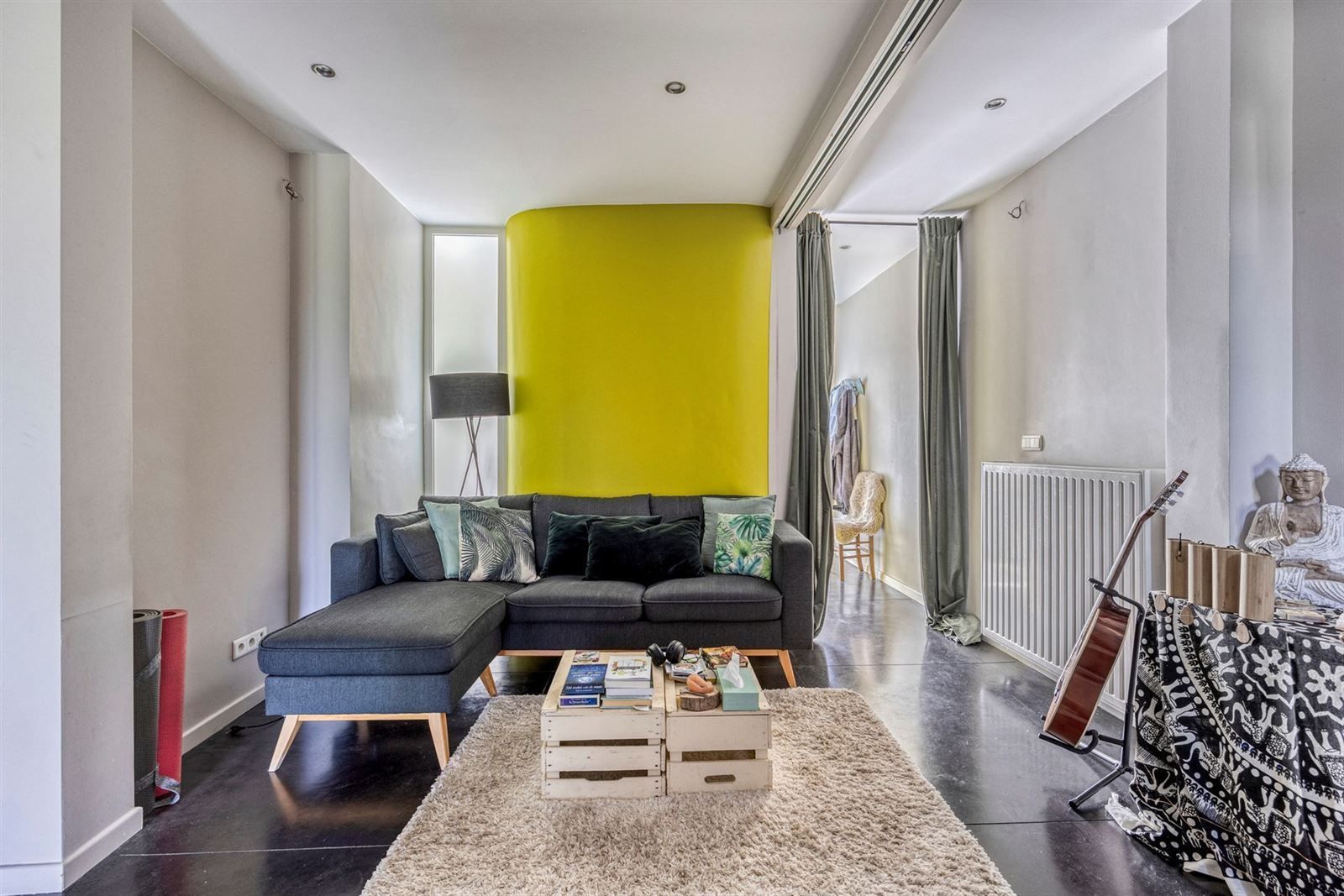 Woning met 2 slaapkamers, terras en tuin foto 8