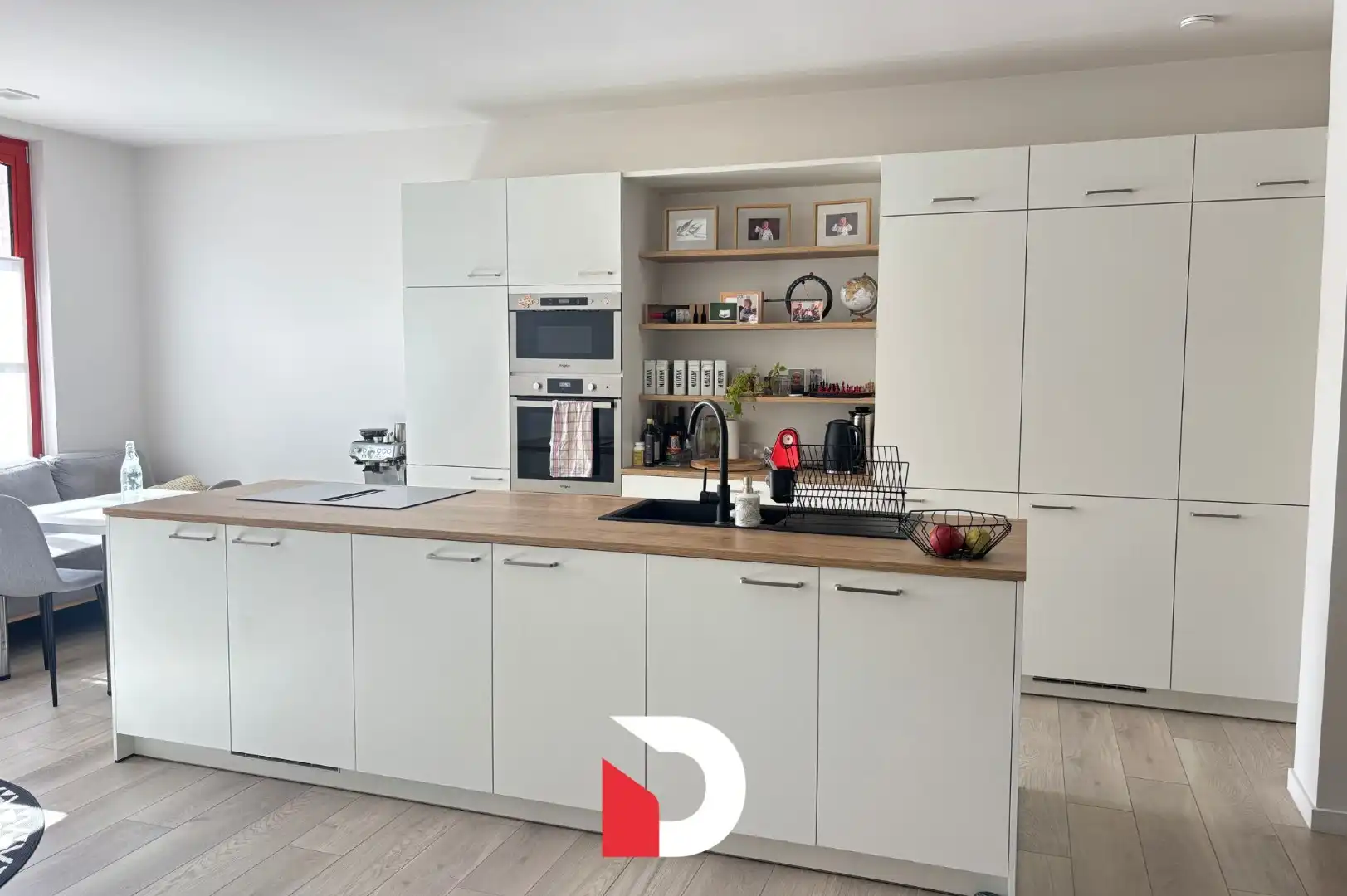 Recente moderne bemeubelde woning in centrum Brugge  foto 3