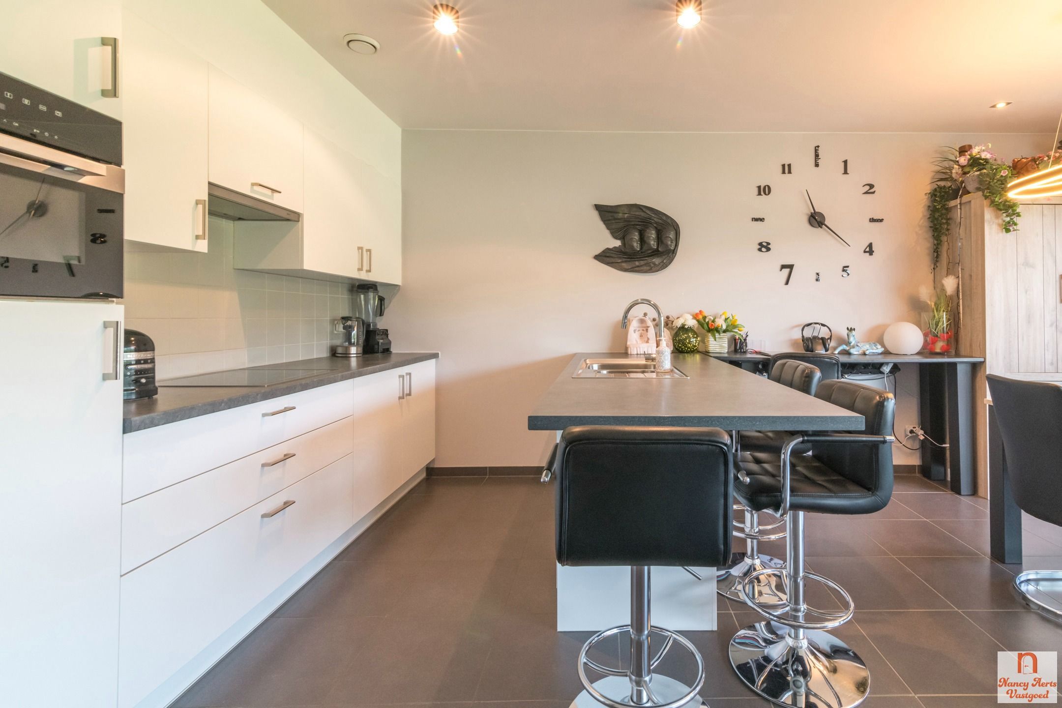 Lichtrijk hoekappartement met zonneterras en topcomfort foto 11