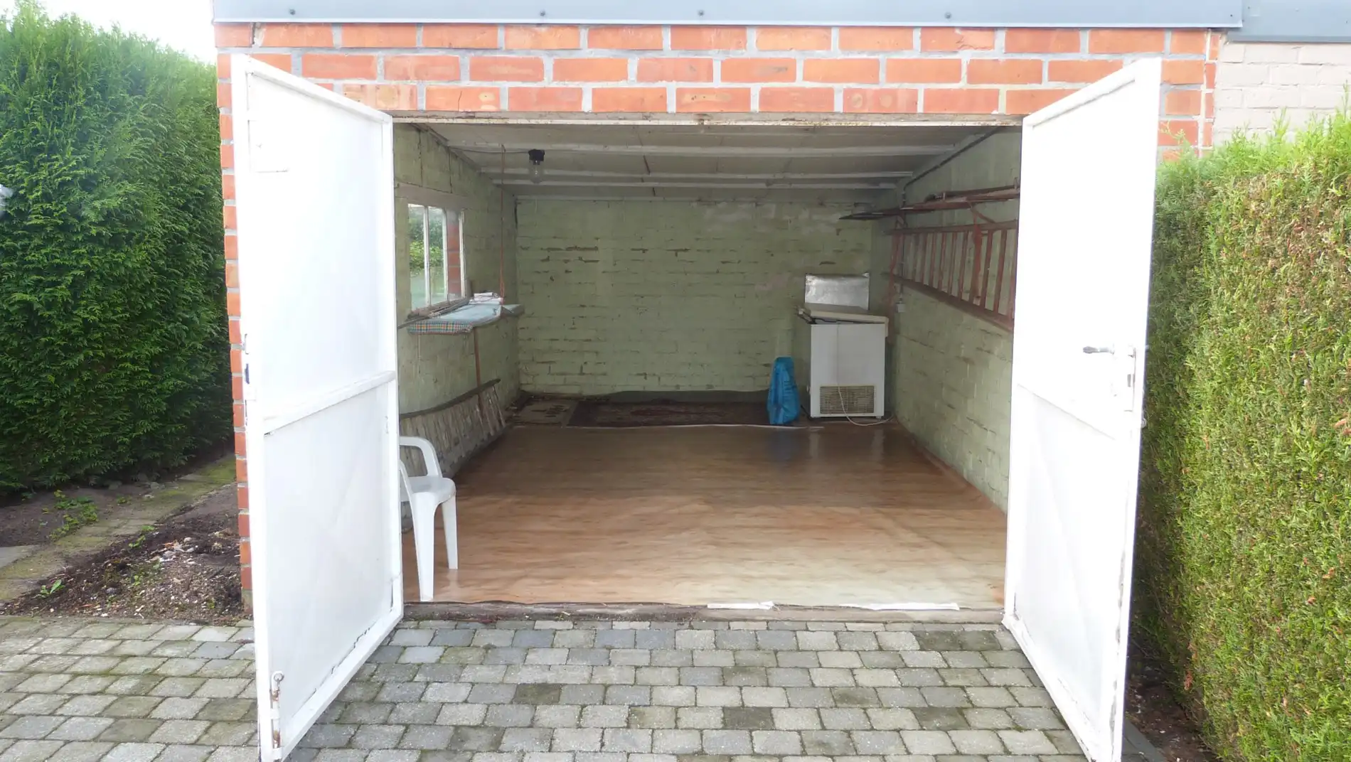 Halfopen bebouwing met garage en tuin - rand centrum Maldegem foto 28