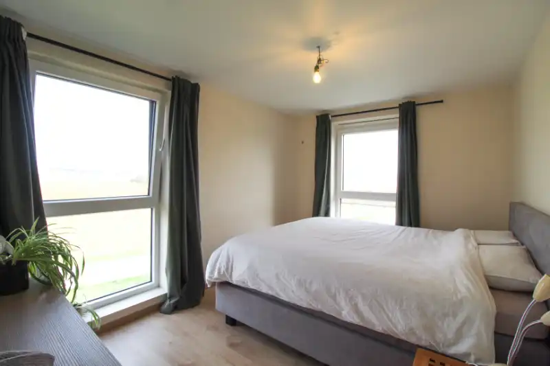 Zeer energiezuinige halfopen woning te Roeselare foto 6