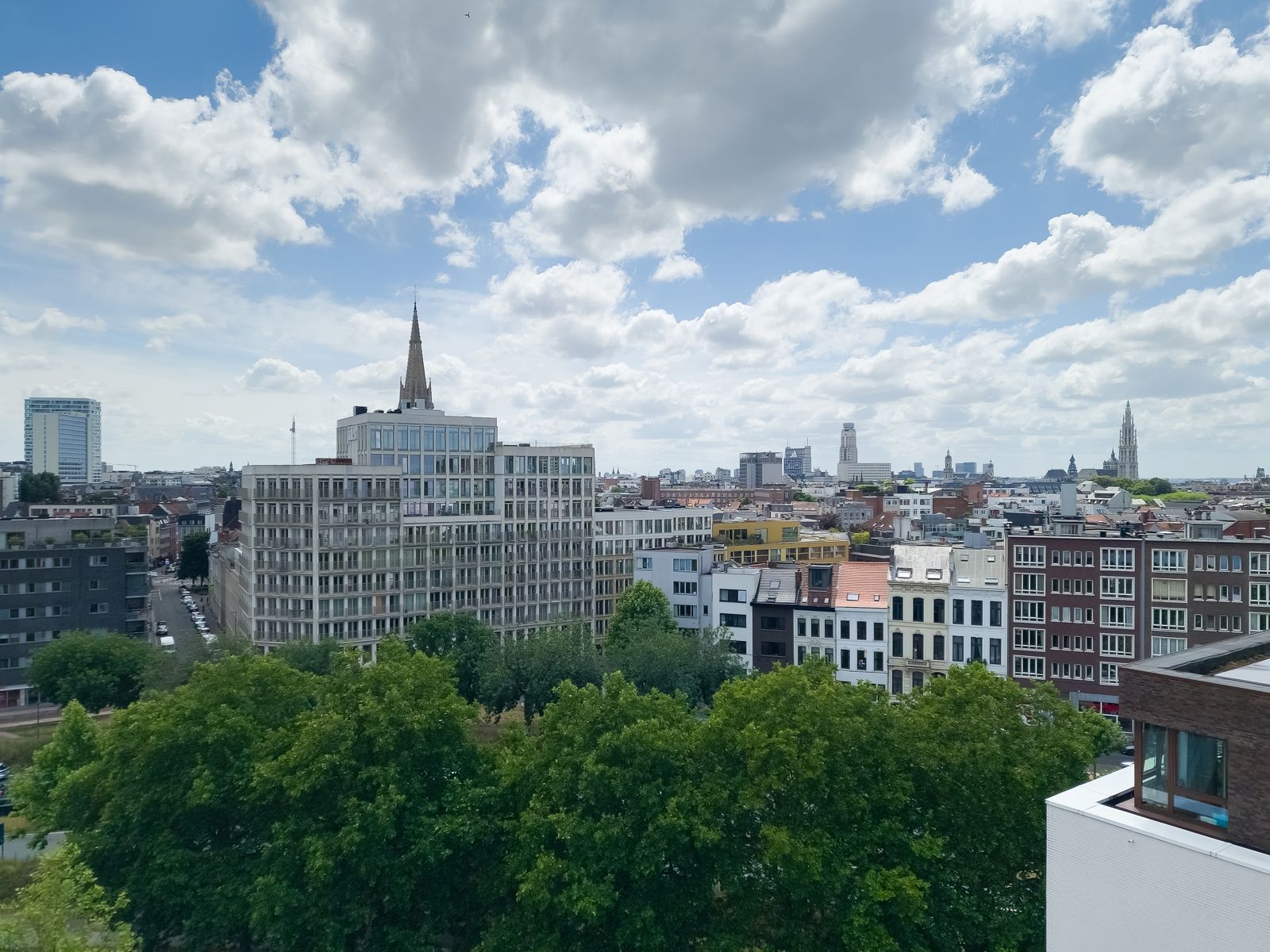 Prachtig 1-kamer appartement met TERRAS foto 7