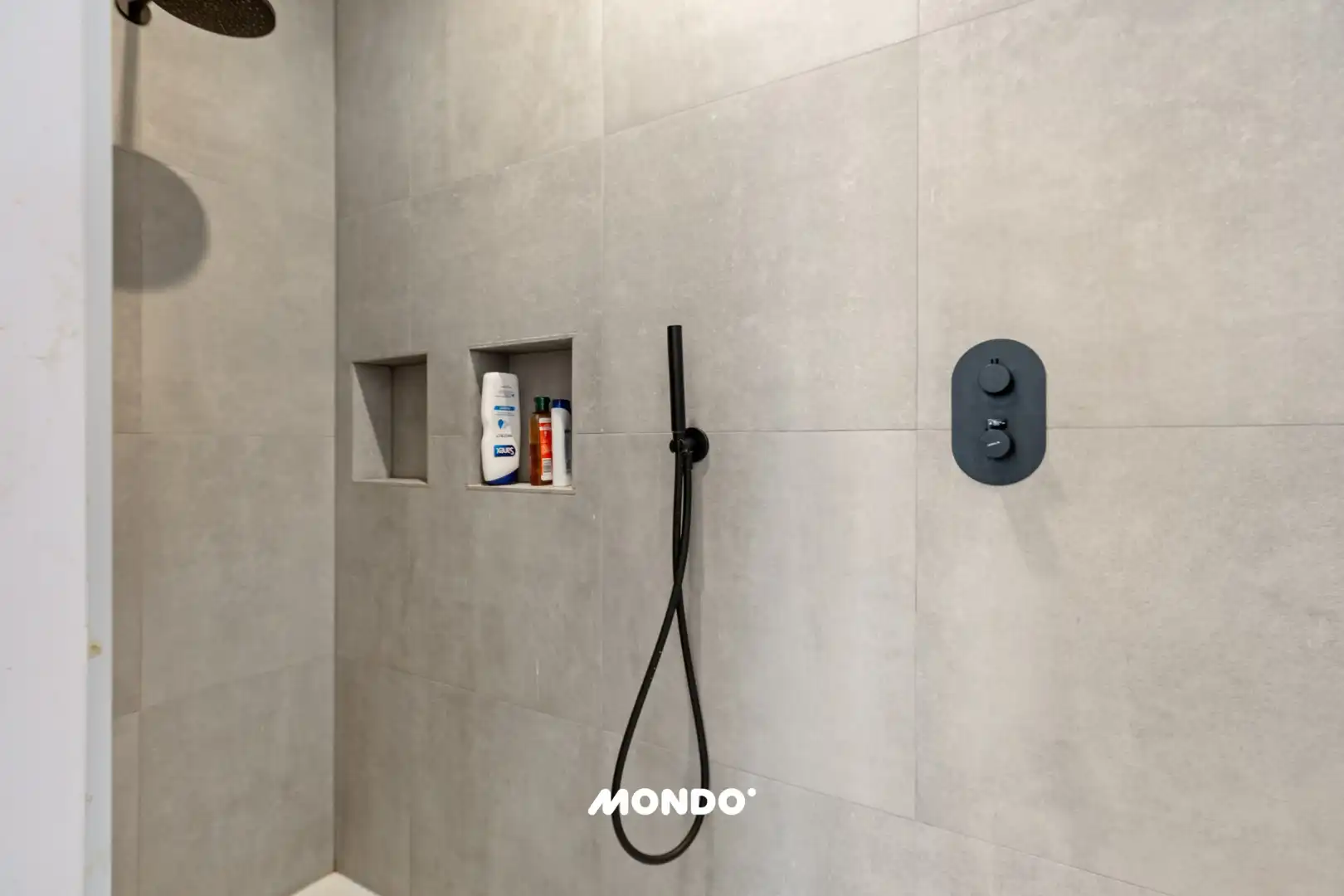 Luxe wonen: Penthouse met 3 SLK in Résidence la France, Antwerpen foto 22