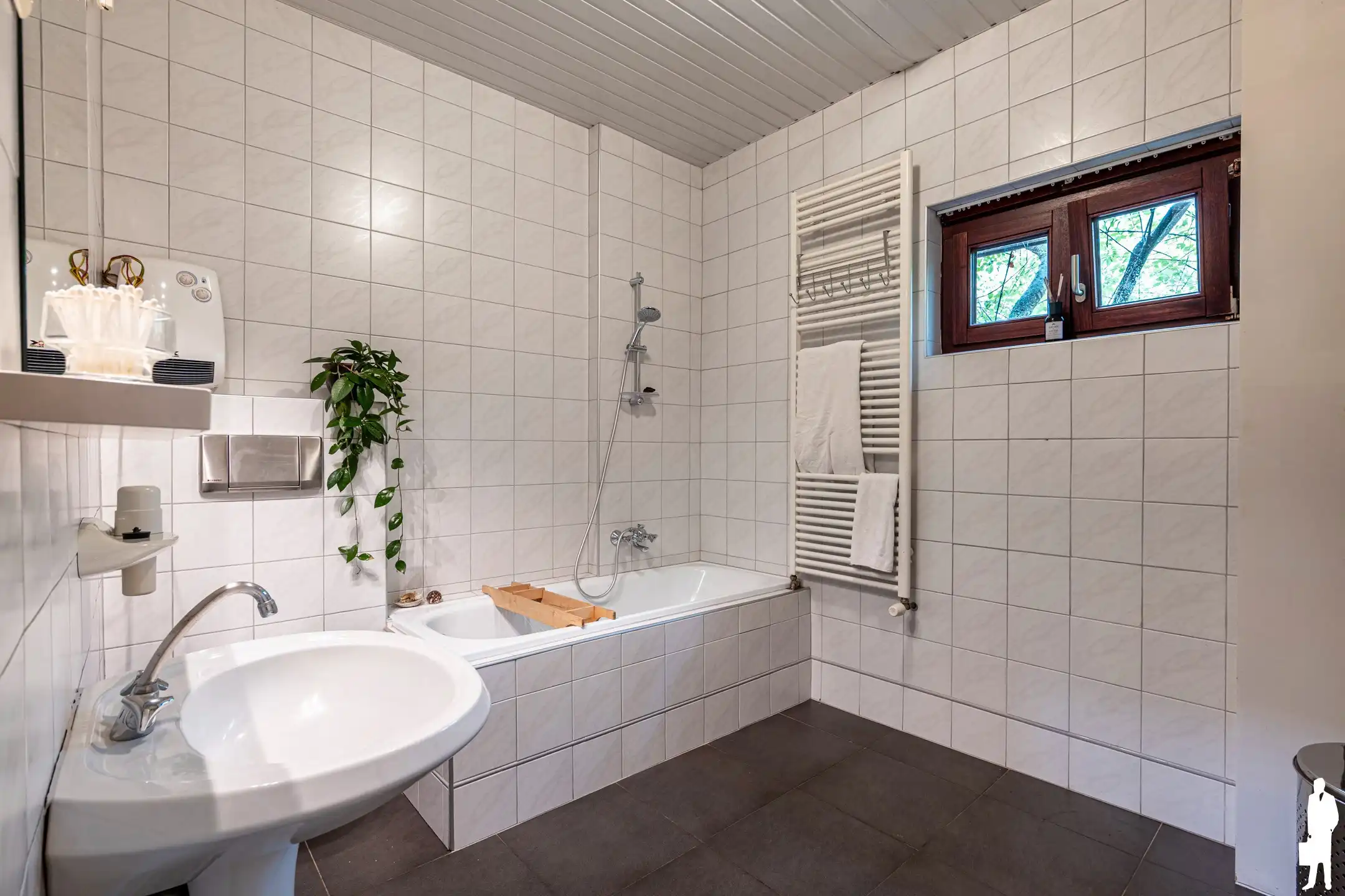 Ruime gezinswoning op een perceel van 1.350m² in Weelde foto 26