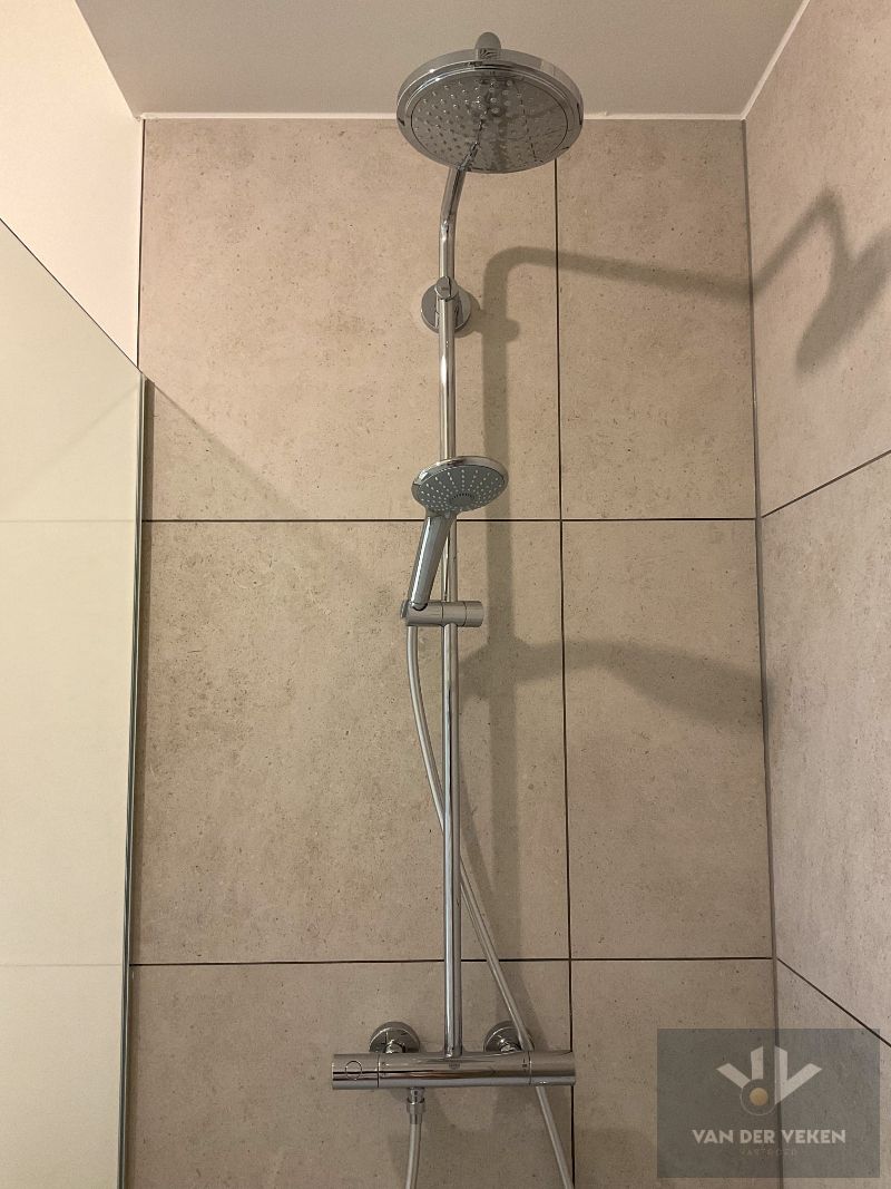 Mooi gelijkvloers 1 slaapkamer appartement foto 12