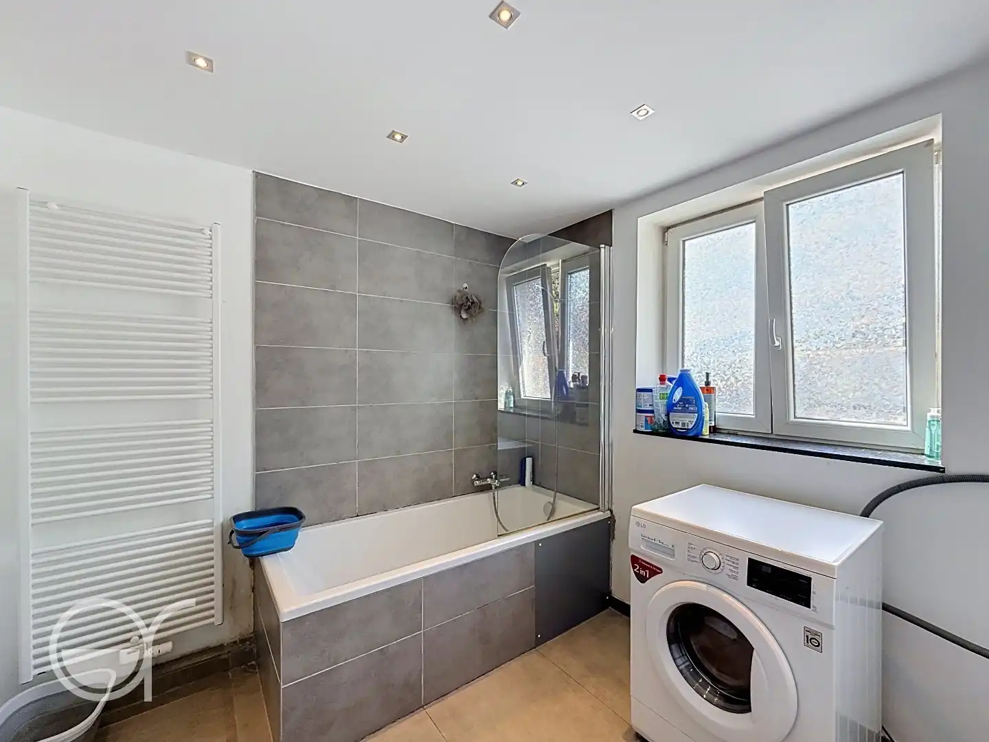 Ruim duplex-appartement op goede locatie foto 7