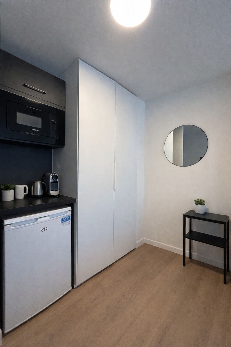 Uiterst ruime studentenkamer privatief sanitair foto 4