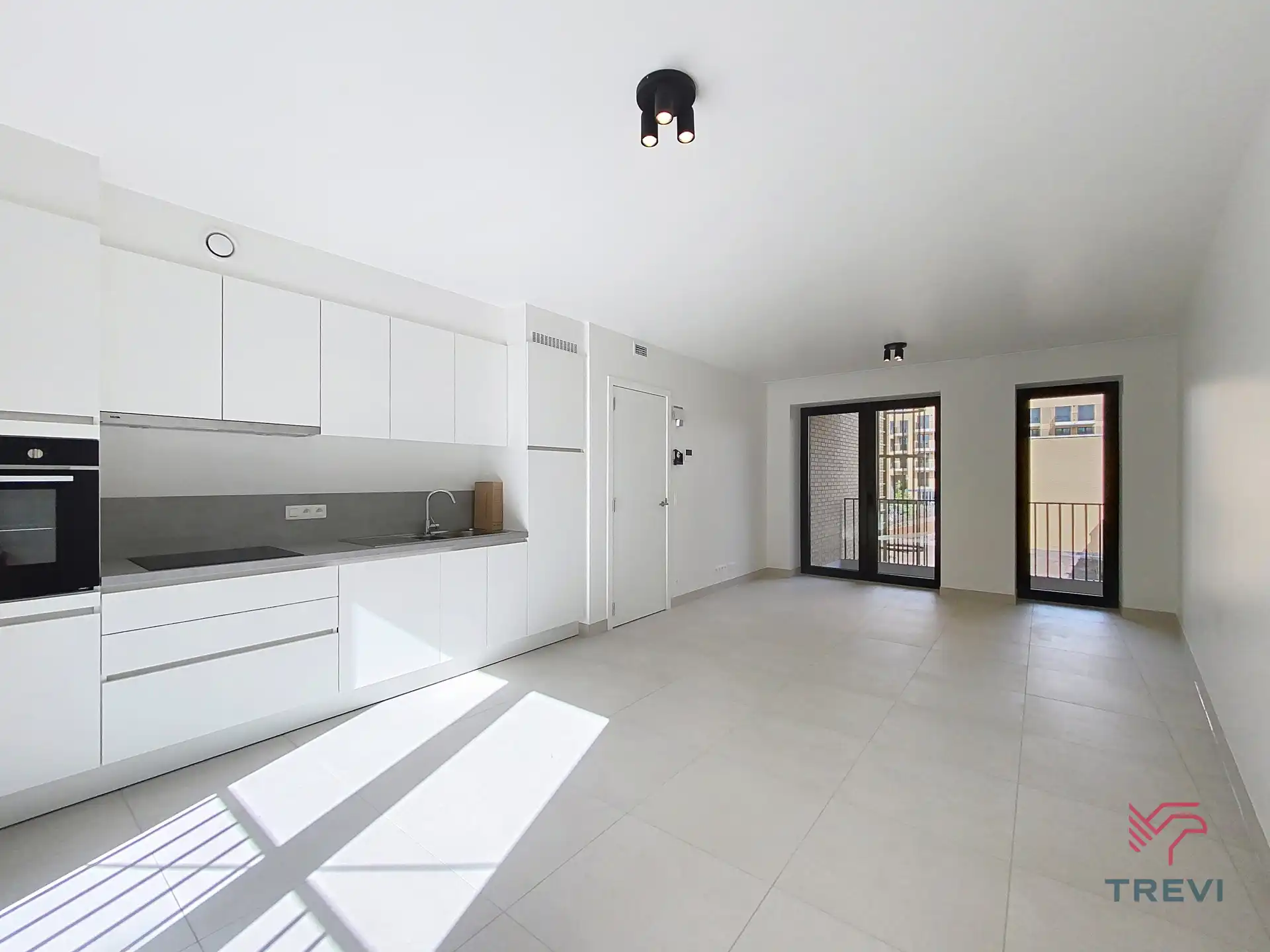 Nieuw appartement met 1 slaapkamer en terras  foto 2