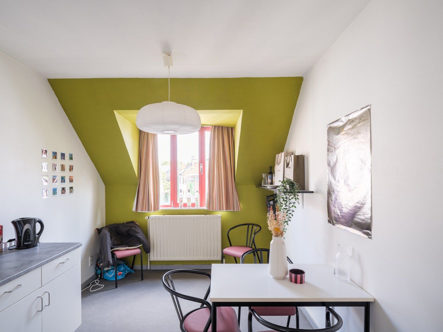 Uitstekende investeringskans met 10 studentenkamers en 4 studio's  in het hart van de studentenstad foto 26