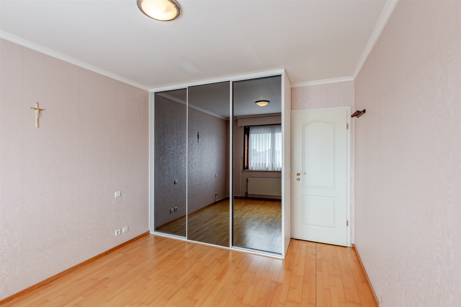 Aangenaam 2 slaapkamer appartement in centrum Wetteren foto 17