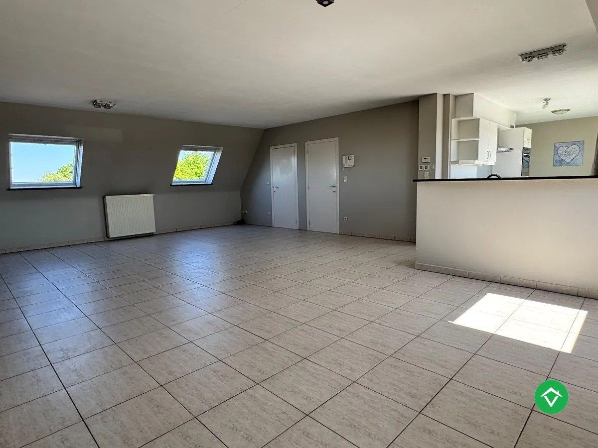 Appartement met 3 slaapkamers en garage te Houthulst  foto 4