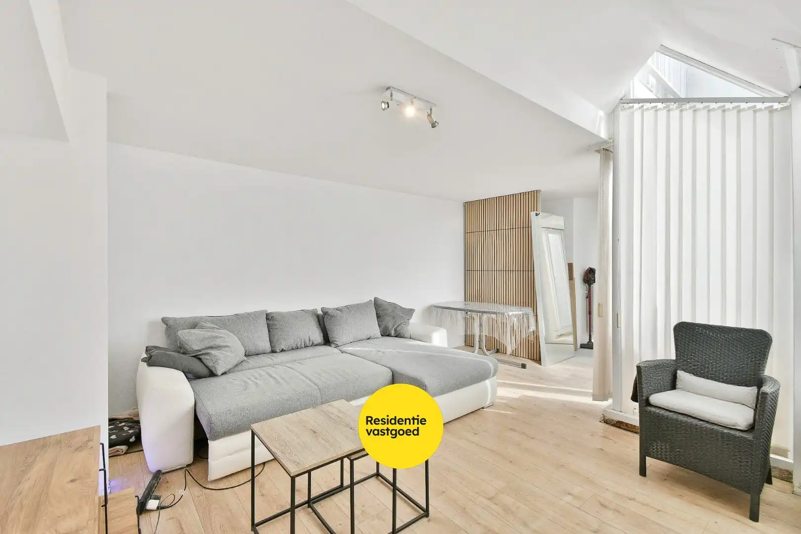 Duplex-appartement met twee ruime slaapkamers en een ruim en intiem terras foto 3