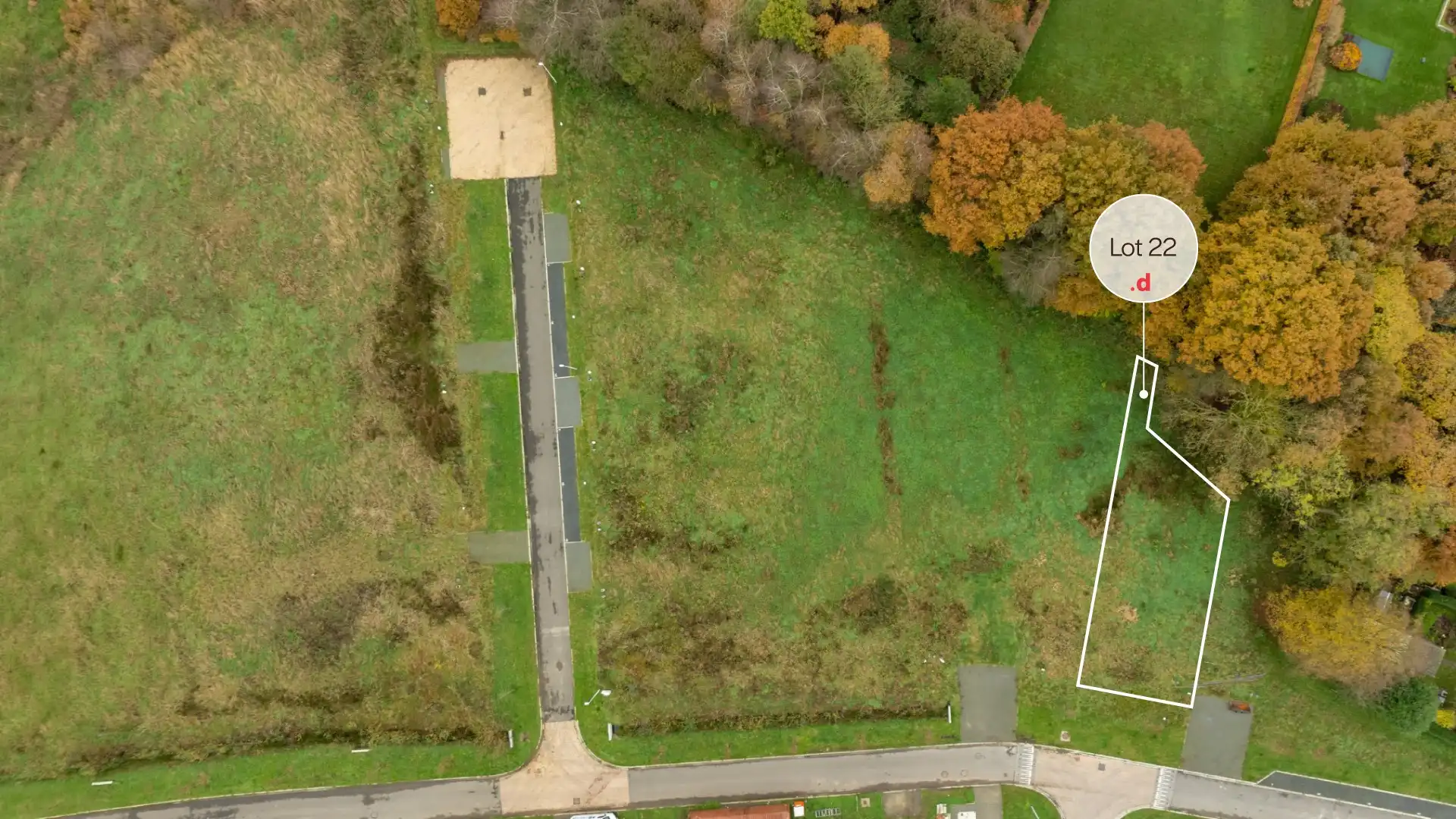 Laatste bouwgrond voor open bebouwing in familievriendelijke buurt foto {{pictureIndex}}