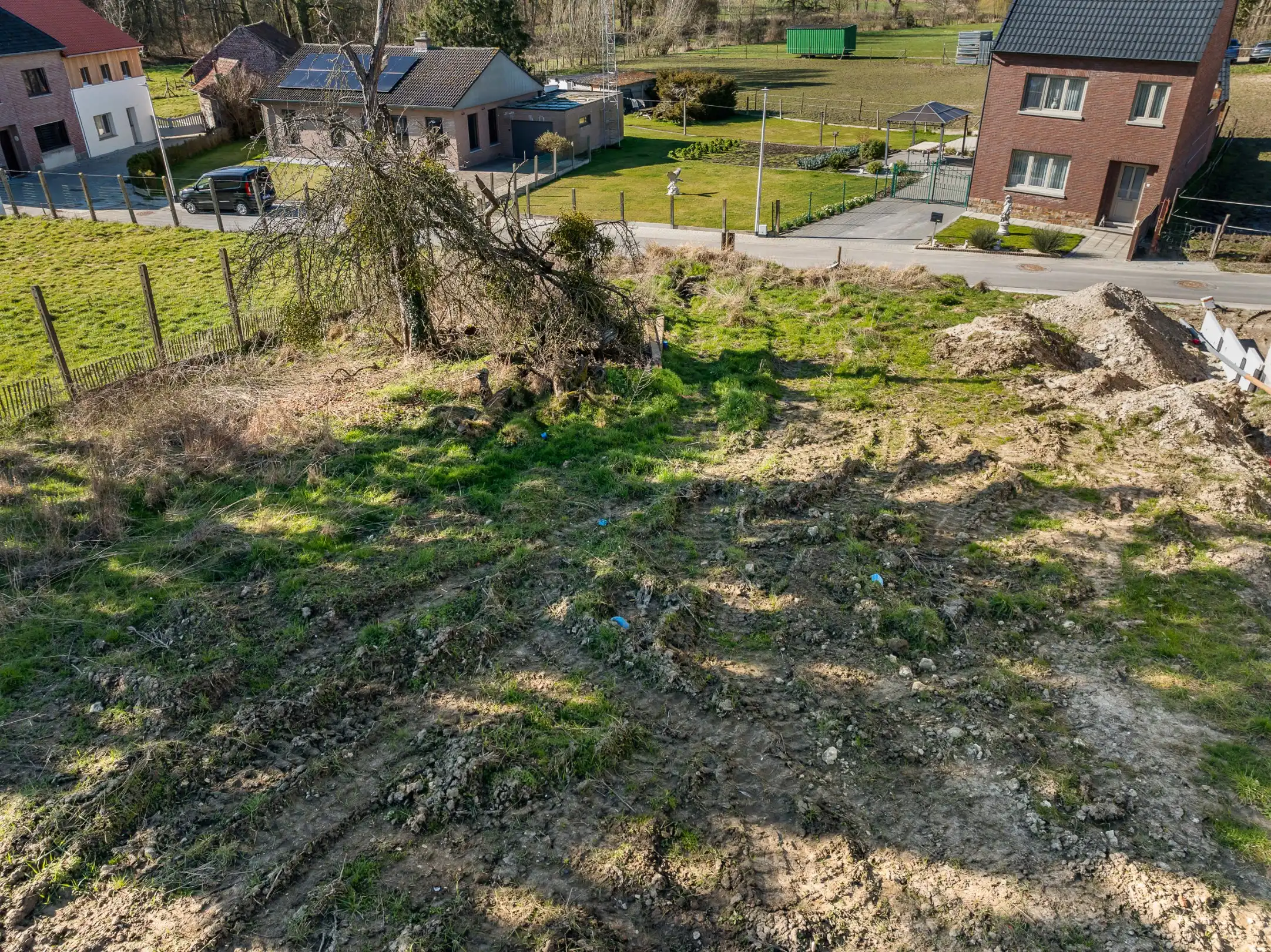 Prachtige bouwgrond van 7a57ca met zuidoostoriëntatie in het charmante Voort (Borgloon) foto 9