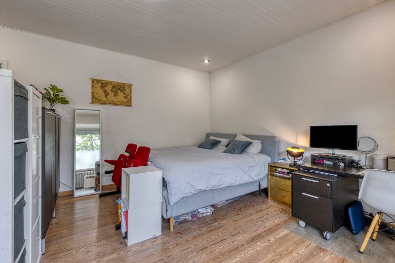 Zonnige authentieke woning met tuintje en topligging! foto 12
