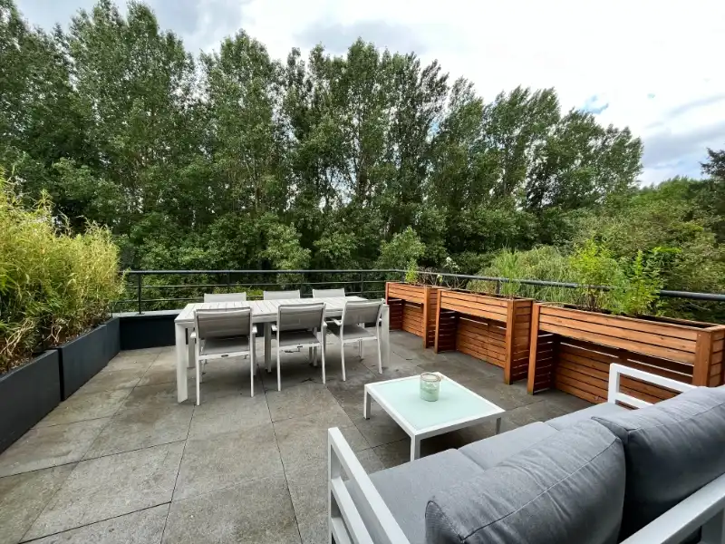 --- NIEUW --- Recent modern 2-slaapkamerappartement met grandioos zonneterras foto 2