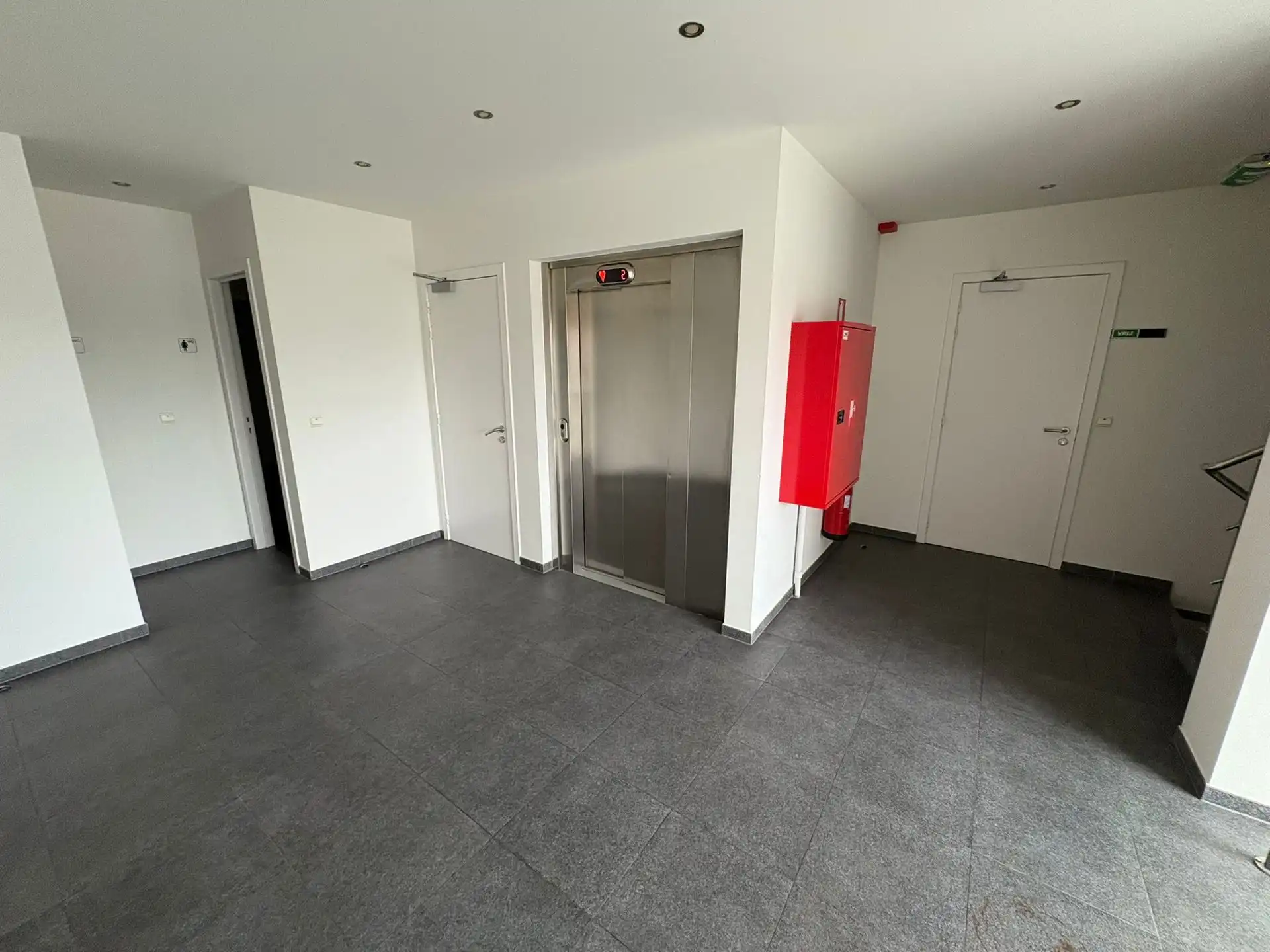 Kantooruimte 370m² te huur Geel  foto 33